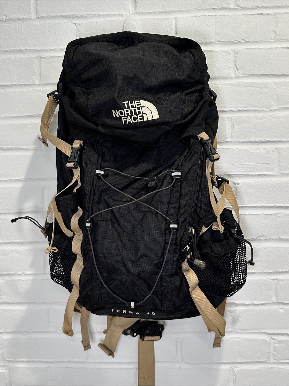 The North Face Terra 40 Backpack Black